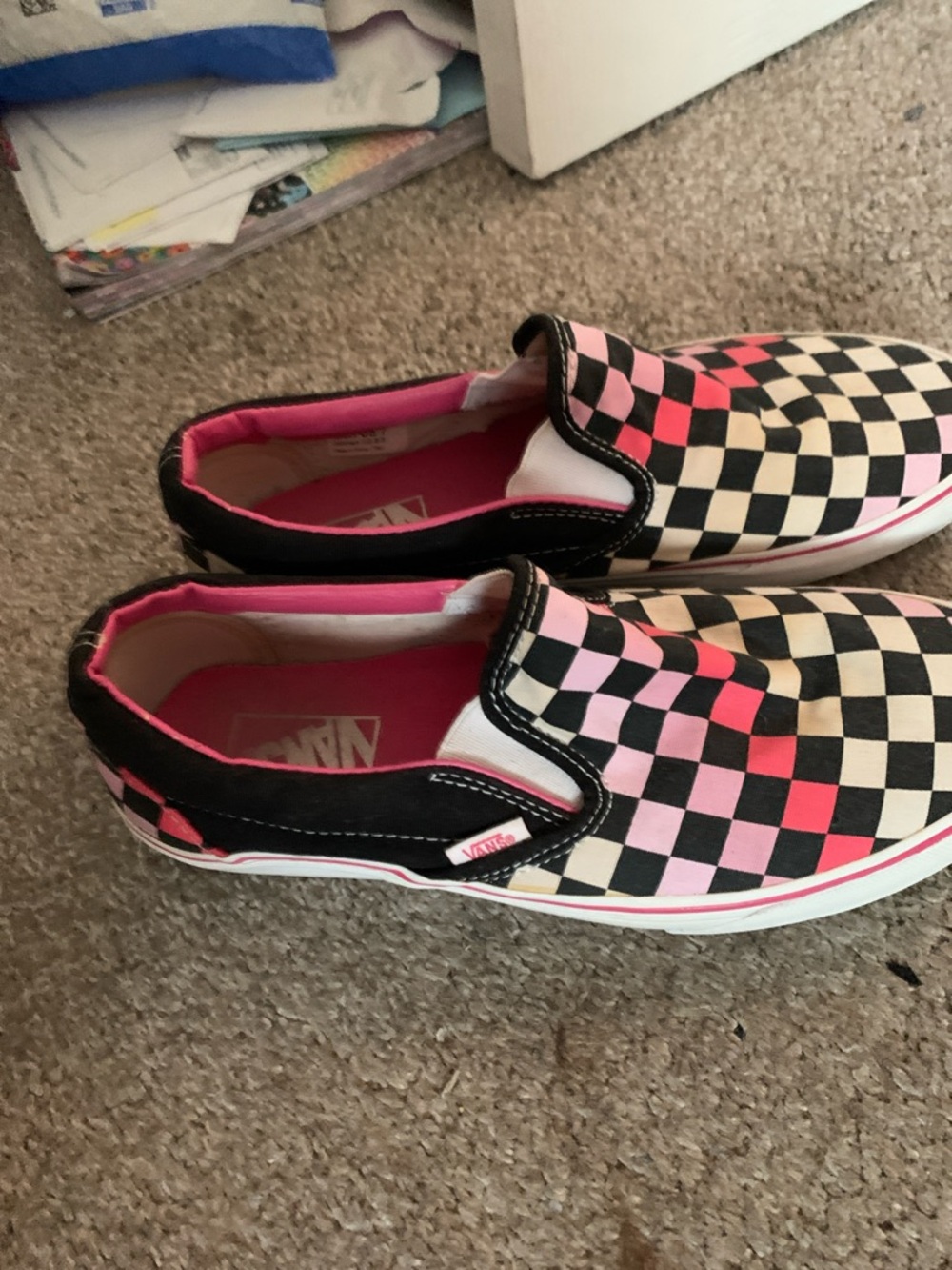 Vans Kids Slip-On Checkerboard Black and Pink Gradient